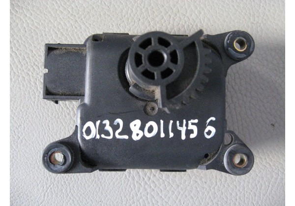 шаговий двигун заслонки пічки Renault Kangoo, Clio II 1.2, 1.4, 01328011456, 98-05